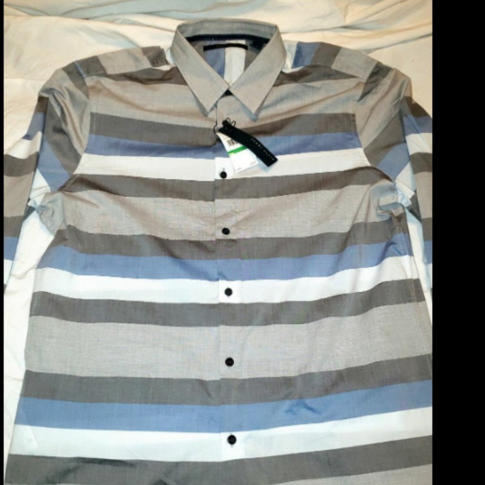 LONG SLEEVED MEN'S PERRY ELLIS SHIRT SIZE L